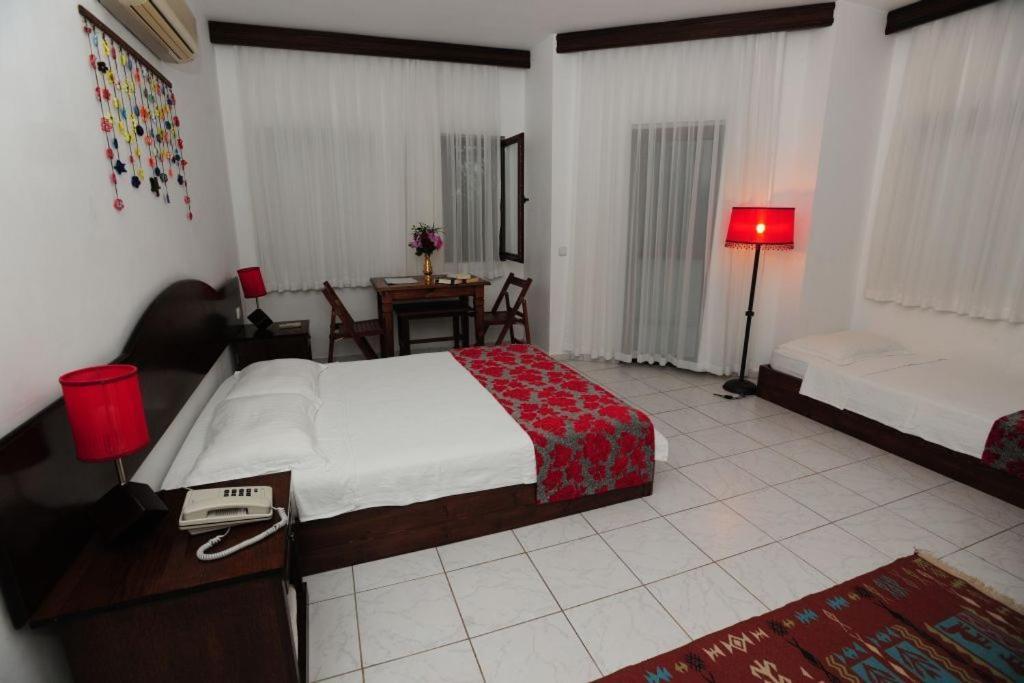 Aida Hotel Çıralı Habitación foto